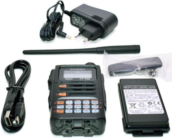 Yaesu FT-70DE
